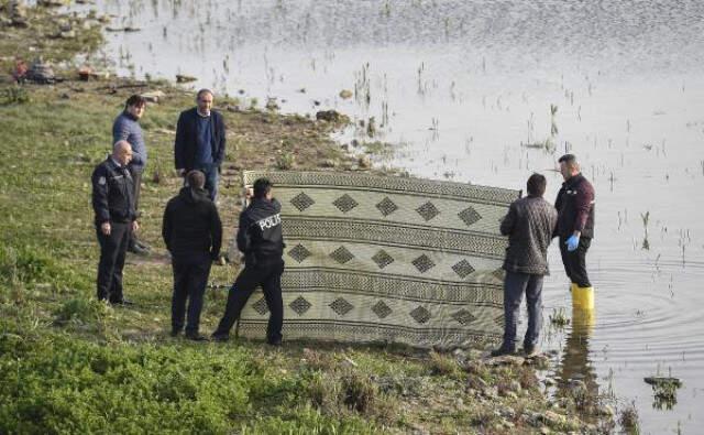 Balıkçıların Oltasına Çocuk Cesedi Takıldı