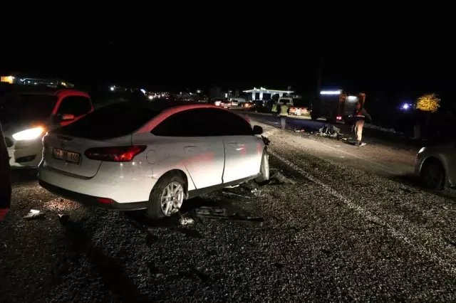 Güncelleme- Batman'da Trafik Kazası: 2 Ölü, 13 Yaralı