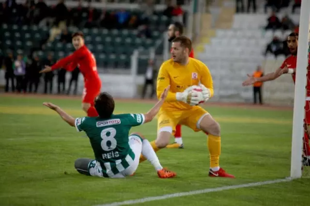 Spor Toto 1. Lig: Akın Çorap Giresunspor: 1 - Balıkesirspor Baltok: 0
