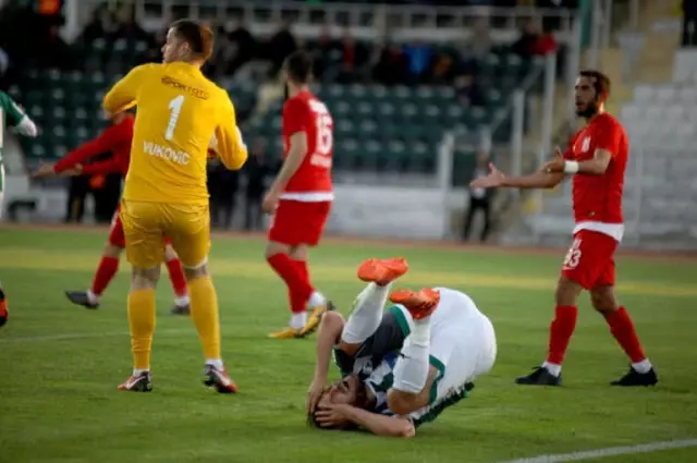 Spor Toto 1. Lig: Akın Çorap Giresunspor: 1 - Balıkesirspor Baltok: 0