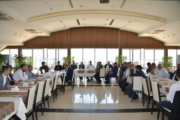 Belediye Başkanı Saraoğlu: Camilerimiz Manevi, Sosyal ve Kültür Hayatımızın Merkezidir Belediye Başkanı Saraoğlu: Camilerimiz Manevi, Sosyal ve Kültür Hayatımızın Merkezidir