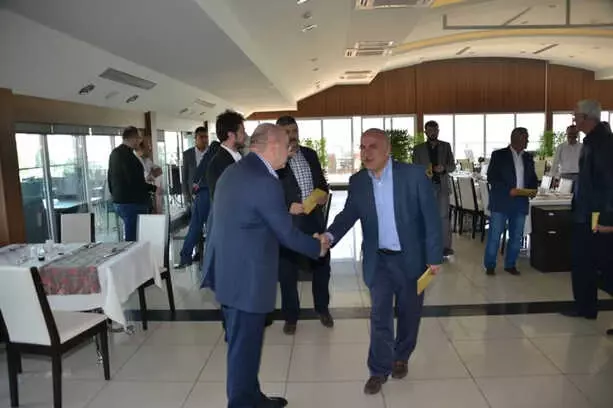 Belediye Başkanı Saraoğlu: Camilerimiz Manevi, Sosyal ve Kültür Hayatımızın Merkezidir Belediye Başkanı Saraoğlu: Camilerimiz Manevi, Sosyal ve Kültür Hayatımızın Merkezidir