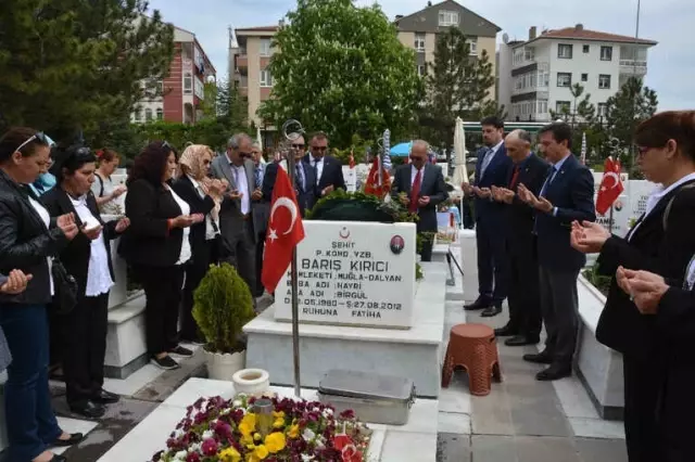 CHP'den Ortacalı Yüzbaşının Kabrine Ziyaret