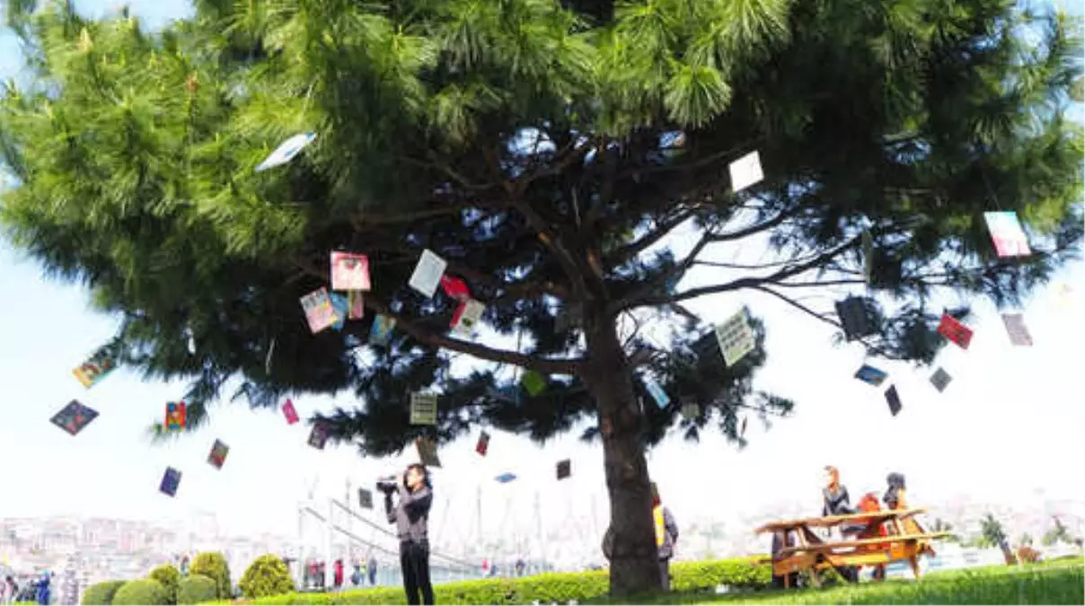 Çocuklarınıza Kitap Hediye Etmeyi Unutmayın!