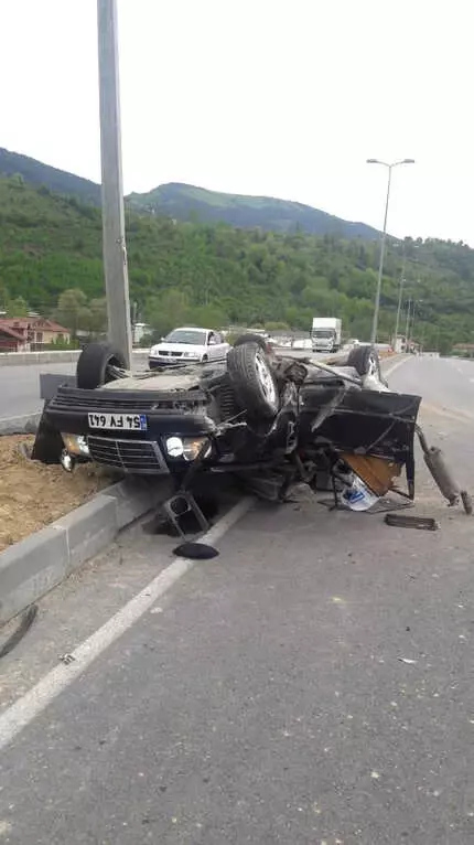 Devrek'te Araç Takla Attı: 1 Yaralı