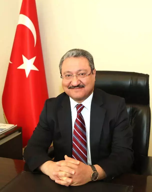 Erü Rektörü Güven'den
