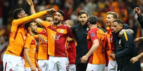 Galatasaray'dan Başakşehir'e Gönderme!
