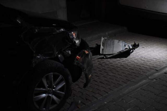 Son Sürat Ara Sokağa Giren TIR Dehşet Saçtı, O Anlar Kamerada