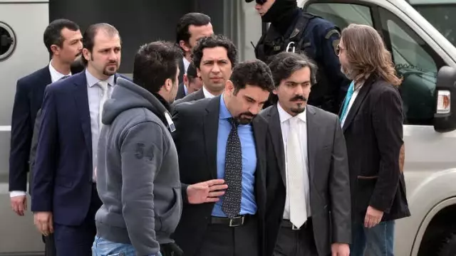 Yunanistan Adalet Bakanı: 8 Türk Firari Asker Serbest Kalacak
