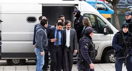 Yunanistan'dan 8 Darbeciye İlişkin Açıklama