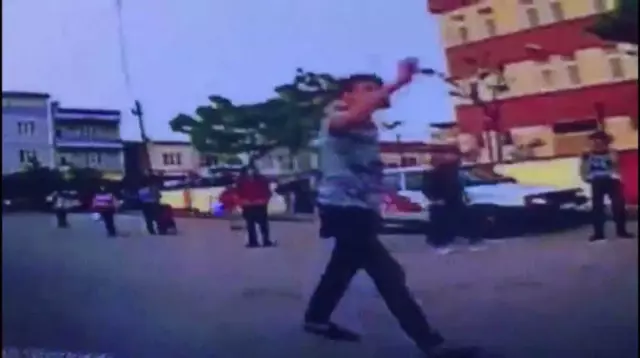 Bursa'da Öğrencilerin 'Omuz Atma' Kavgasında Kan Aktı: 1 Yaralı