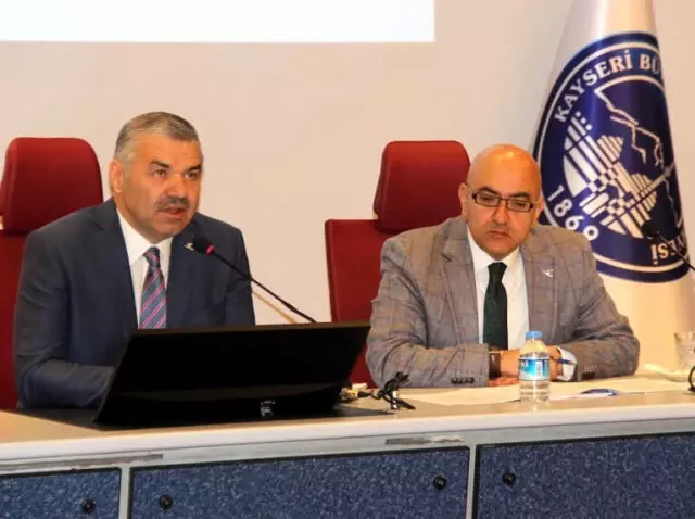 Büyükşehir Belediye Başkanı Mustafa Çelik: