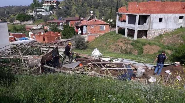 Edremit'te Kaçak Hayvan Damlarına İzin Yok