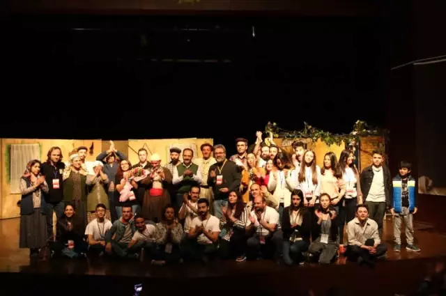 Efeler Belediye Tiyatrosu, Uluslararası Tiyatro Festivali'ne Katıldı