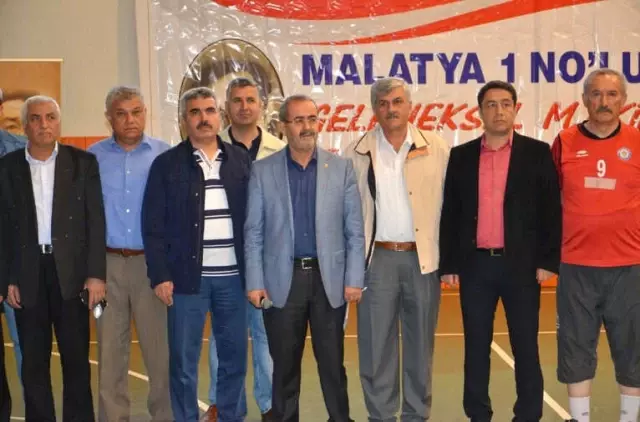 Eğitim Bir Sen Malatya Şubesi Mehmet Akif İnan Voleybol Turnuvası