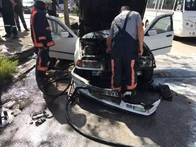 Elazığ'da Araç Yangını