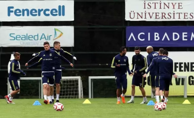Fenerbahçe'de Derbi Hazırlıkları Sürüyor