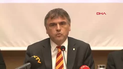 Galatasaraylı Kadınlar Ali Fatinoğlu ile Elele Vererek Yönetime Talip Oldular Galatasaraylı Kadınlar Ali Fatinoğlu ile Elele Vererek Yönetime Talip Oldular