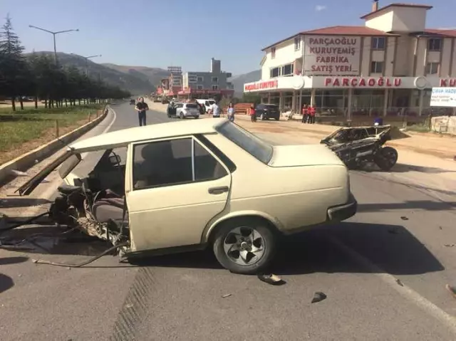 İkiye Bölünen Otomobilden Sağ Çıktılar