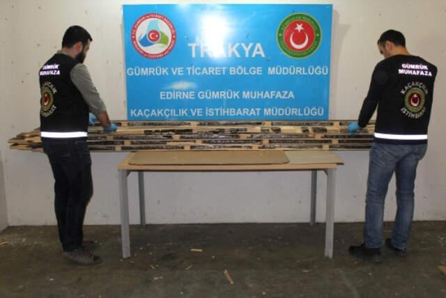 Kapıkule'de Tır'da 4 Milyon Liralık Uyuşturucu Ele Geçirildi