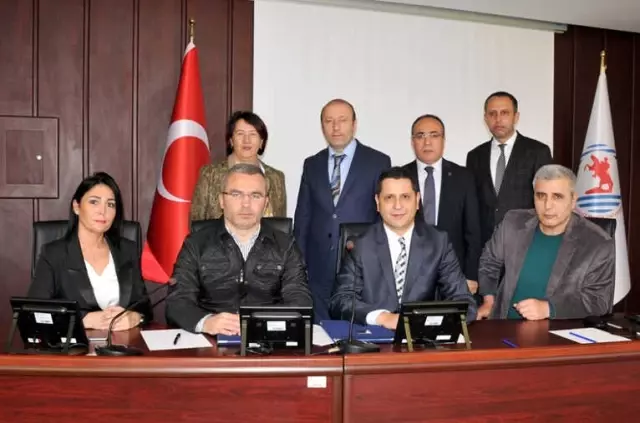 Omü'de Kadroya Geçen İşçilerin Promosyon Sevinci
