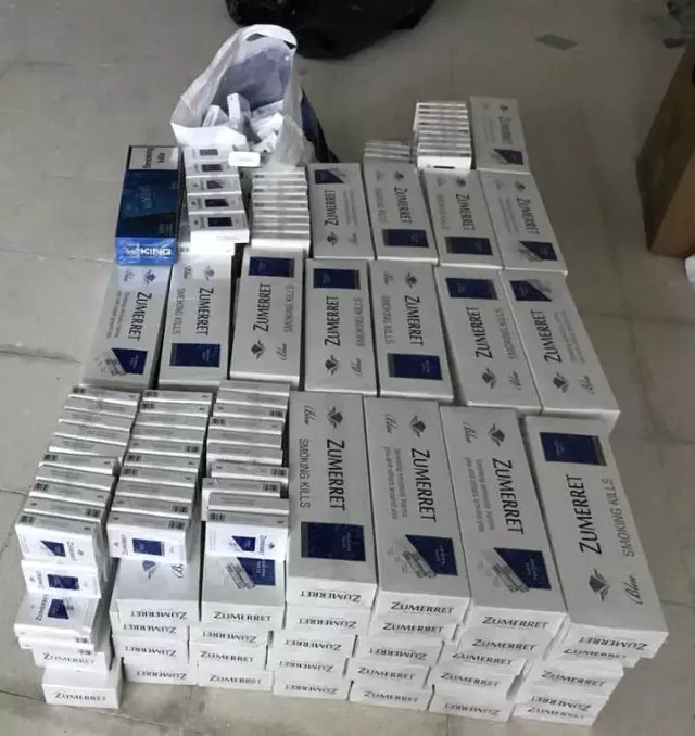 Samsun'da Şüphe Üzerine Durdurulan Araçlarda Kaçak Sigara ve Uyuşturucu Hap Ele Geçirildi