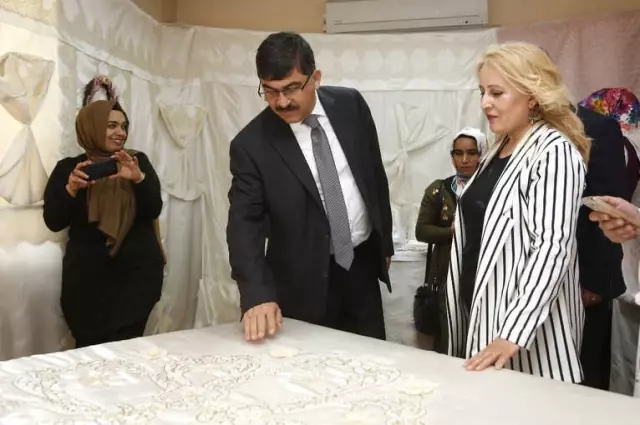 Şehitkamil Aile Merkezlerinde Sergi Zamanı