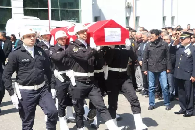 Trafik Kazasında Hayatını Kaybeden Emniyet Müdür Yardımcısı Akduman İçin Tören Düzenlendi