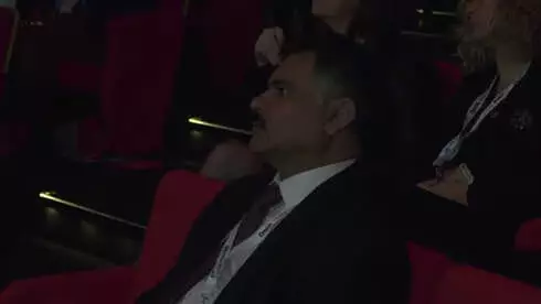 Türk İnsanı Kuru Ekmek, Soğan Yiyip Ev Borcunu Ödüyor' Türk İnsanı Kuru Ekmek, Soğan Yiyip Ev Borcunu Ödüyor'
