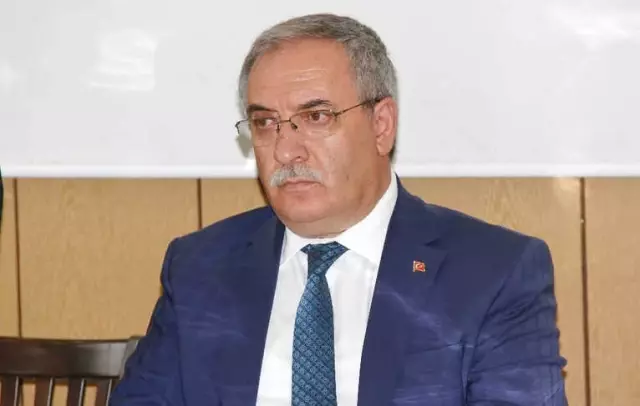 Vali Nayir: Türkiye'nin Yetişmiş İnsan Gücüne İhtiyacı Var