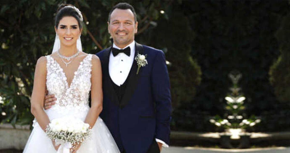 Ali Sunal ve Nazlı Kurbanzade Düğün Sonrası İlk Kez Kameralara Poz Verdi