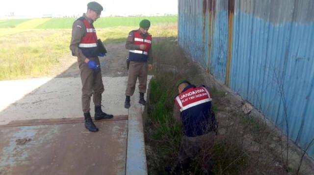 Oğluyla Birlikte Kocasını Demir Çubukla Döverek Öldürdü