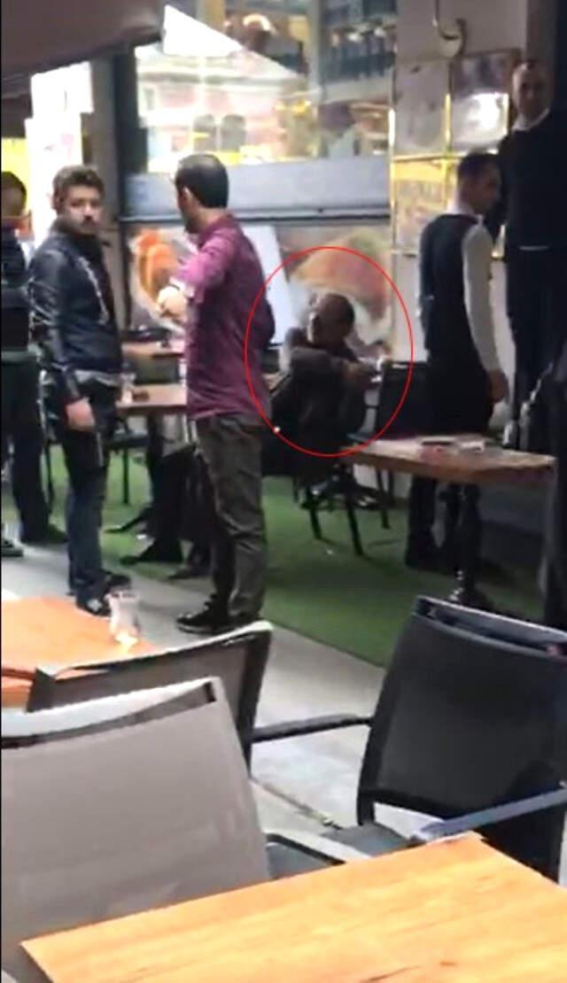 Peçete Üzerinde Mutabakat Yapmışlar