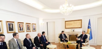 Cumhurbaşkanı Thaçi, Kosova Türkleri ile Bir Araya Geldi