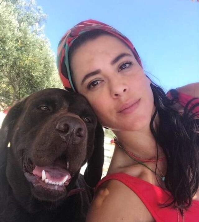 Köpeklerini Öldüren Komşusuyla İlk Kez Karşı Karşıya Gelen Tanem Sivar, Gözyaşlarına Boğuldu