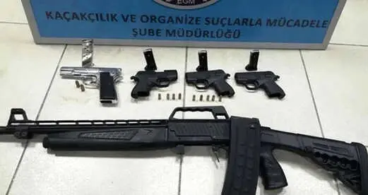 El Yapımı Silah Üretip Sosyal Medyadan Satışını Yaptı! Polis Harekete Geçti