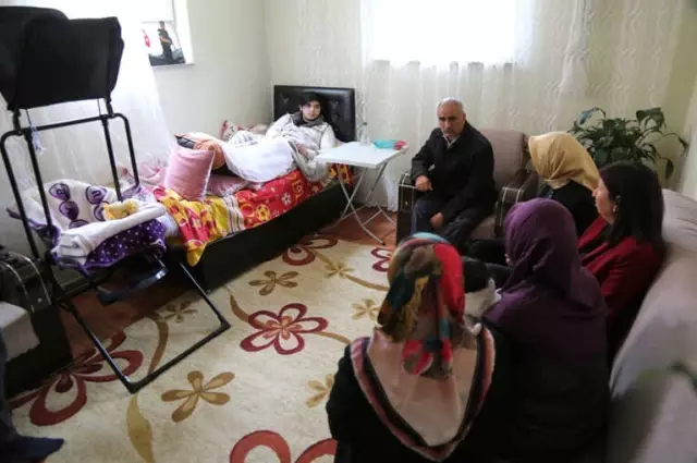 Başkan Aydın, Karabulut Ailesini Sevindirdi Başkan Aydın, Karabulut Ailesini Sevindirdi