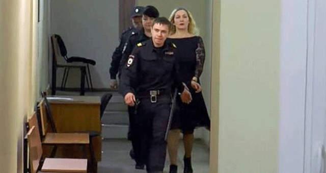 Zorla İlişkiye Girmeye Çalışan Eski Kocasının Cinsel Organını Bıçakla Kesti