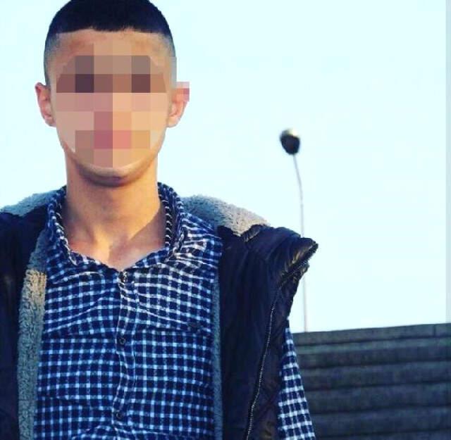 Avukatı Bacaklarından Bıçaklayan İkizlere 4'er Bin TL Para Cezası