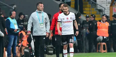 Beşiktaş'ta Caner Erkin Şoku!