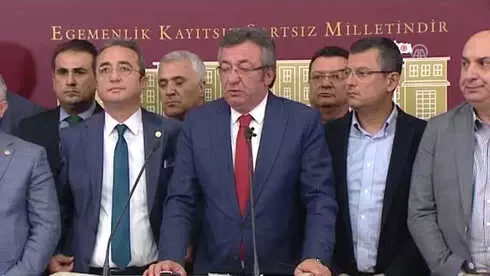 Tekrar) - CHP Grup Başkanvekili Engin Altay: '15 Milletvekilimiz Partimizden İstifa Etti ve İyi... Tekrar) - CHP Grup Başkanvekili Engin Altay: '15 Milletvekilimiz Partimizden İstifa Etti ve İyi...