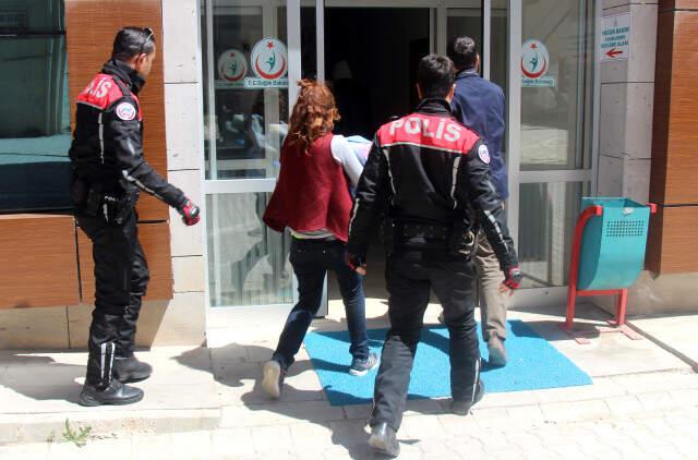 15 Günlük Bebekle, İş Adamına İşkenceli Gasp Tuzağı! İş Yerini Soymaya Çalışırken Yakalandılar