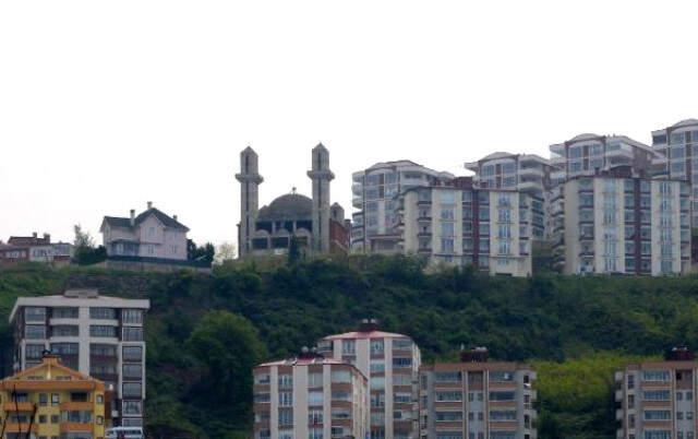 Kiliseye Benzetildiği için Bağış Yapılmayan Cami, 12 Yıldır Tamamlanamadı