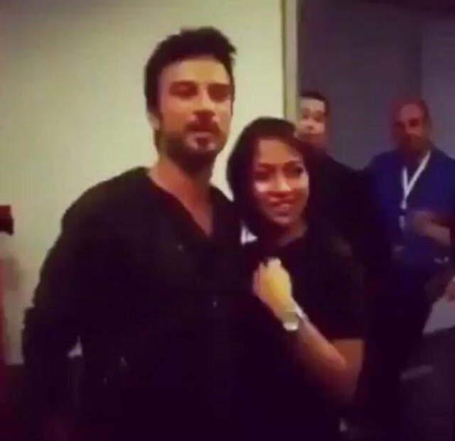 Tarkan'ın Eşi Pınar Dilek'le 10 Yıl Önce Çektirdiği Fotoğraf Ortaya Çıktı