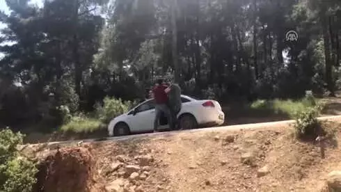 Manisa'da Cinayet: 2 Ölü Manisa'da Cinayet: 2 Ölü