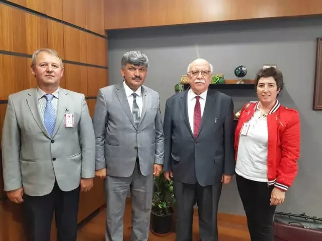 Başkan Buluşan Üreticinin Sorunlarını Milletvekili Avcı'ya Anlattı