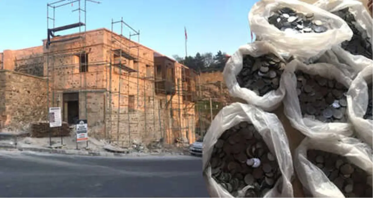 Yer Harput! Görevliler Bir Taşı Çekti, Binlerce Madeni Para Döküldü