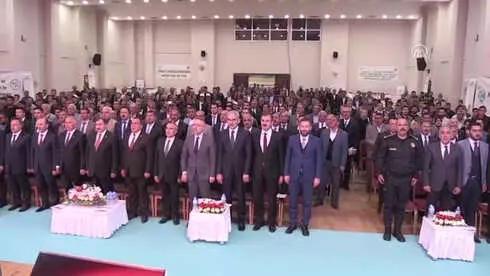 Bakan Eroğlu: '24 Haziran'da Yeni Sistemle İşler Daha Hızlı Yürüyecek' Bakan Eroğlu: '24 Haziran'da Yeni Sistemle İşler Daha Hızlı Yürüyecek'