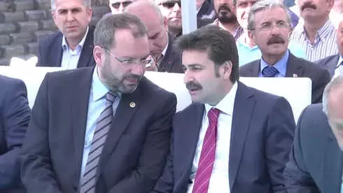 Bakan Sarıeroğlu: 'Esnaflarımızın Daha da Güçlenmesine Katkı Sağlayacak Çalışmalarımızı... Bakan Sarıeroğlu: 'Esnaflarımızın Daha da Güçlenmesine Katkı Sağlayacak Çalışmalarımızı...