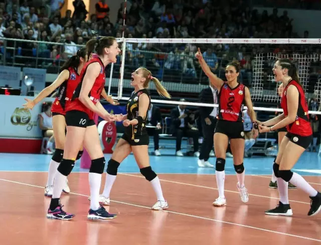 Vestel Venüs Sultanlar Ligi'nde Şampiyon Vakıfbank Vestel Venüs Sultanlar Ligi'nde Şampiyon Vakıfbank
